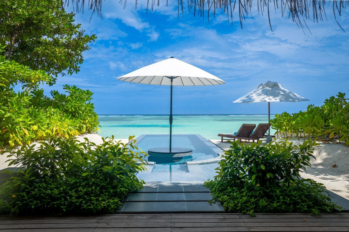 LUX* South Ari Atoll Introduces New Romantic Beach Pool Villas
